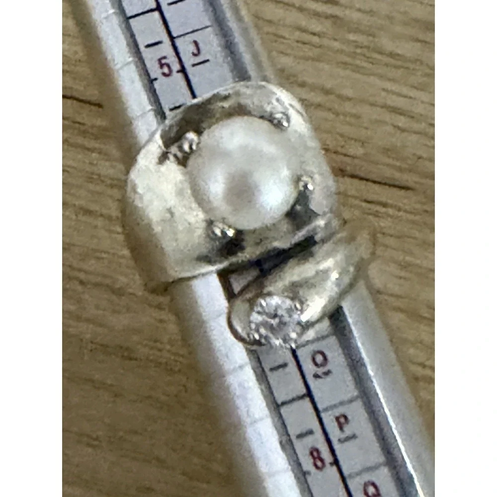 925 Sterling Silver Nested Freshwater Cz‎ Pearl Ring Sz 7 Adjustable